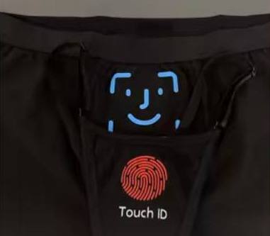 Комплект білизни з іконками Face ID і Touch ID